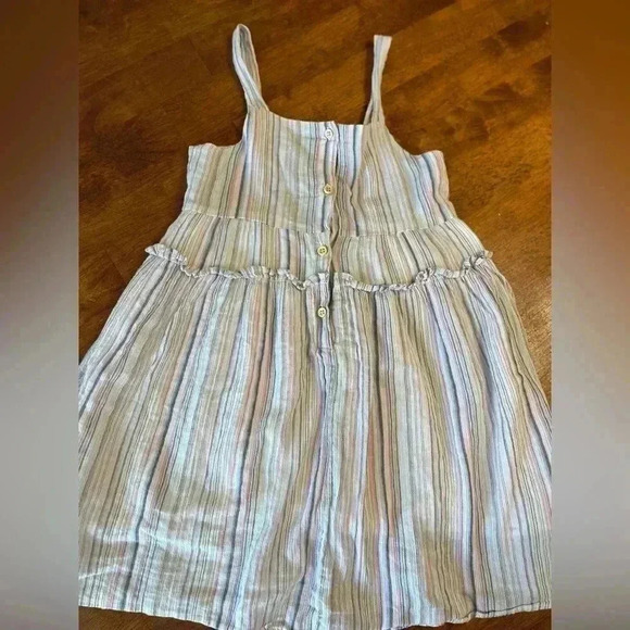 Vignette striped dress with buttons on front - Picture 1 of 5